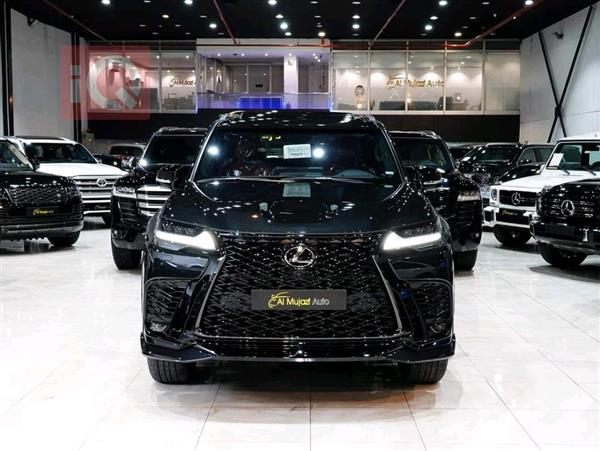 Lexus for sale in Iraq